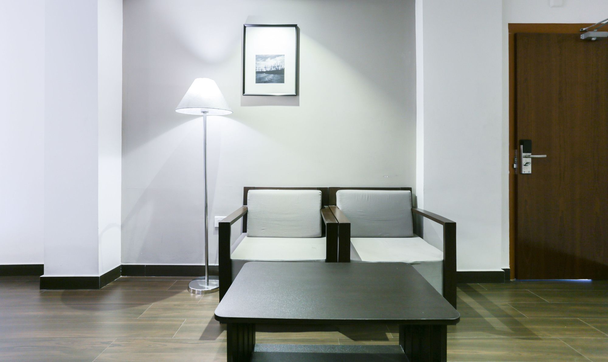 Hotel Crown Suites Kochi Esterno foto